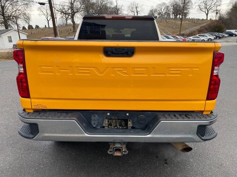 Used 2020 Chevrolet Silverado 2500 LT w/ Snow Plow Prep/Camper Package AWD/4WD image 4