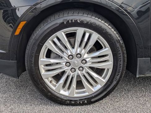 Used 2018 Cadillac XT5 Premium Luxury image 10