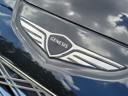 Used 2025 Genesis GV80 2.5T Standard AWD/4WD image 13