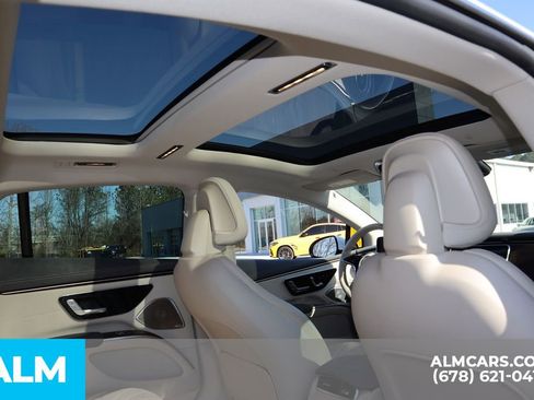 Used 2022 Mercedes-Benz EQS 450+ Sedan image 23