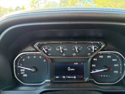 Used 2021 GMC Sierra 1500 SLE image 10