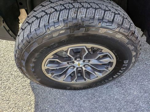 Used 2021 Chevrolet Colorado ZR2 image 29