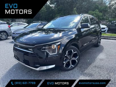 Used 2023 Kia Niro EX Touring