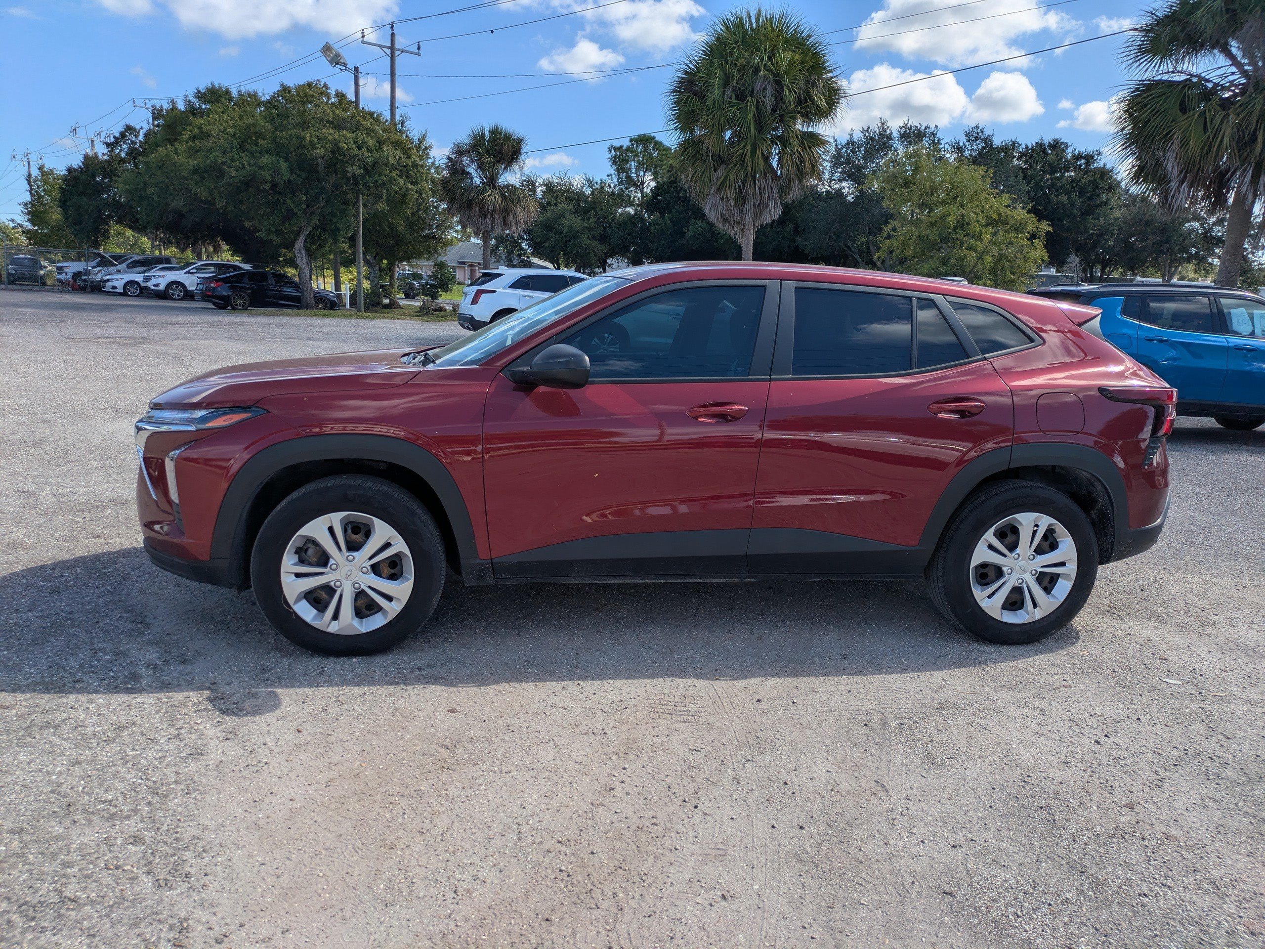 Used 2024 Chevrolet Trax LS w/ Driver Confidence Package FWD image 5