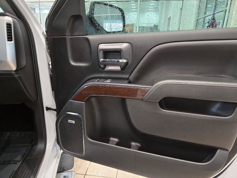 Used 2018 GMC Sierra 1500 SLT image 18