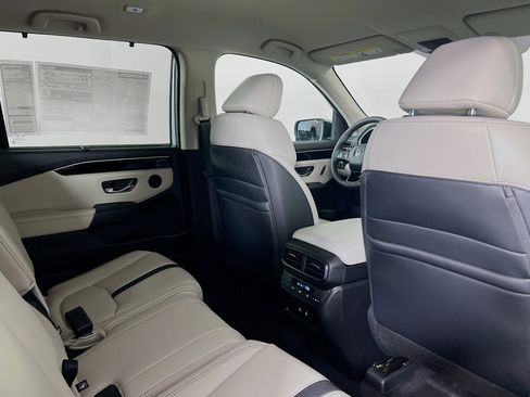 New 2026 Honda Pilot EX-L image 7