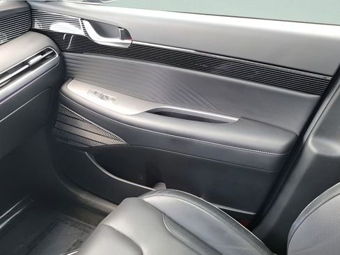 Used 2024 Hyundai Palisade Calligraphy FWD image 13