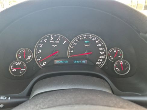 Used 2008 Chevrolet Corvette Coupe w/ Preferred Equipment Group RWD image 4