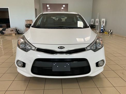 Used 2016 Kia Forte SX w/ SX Premium Technology Package FWD image 2