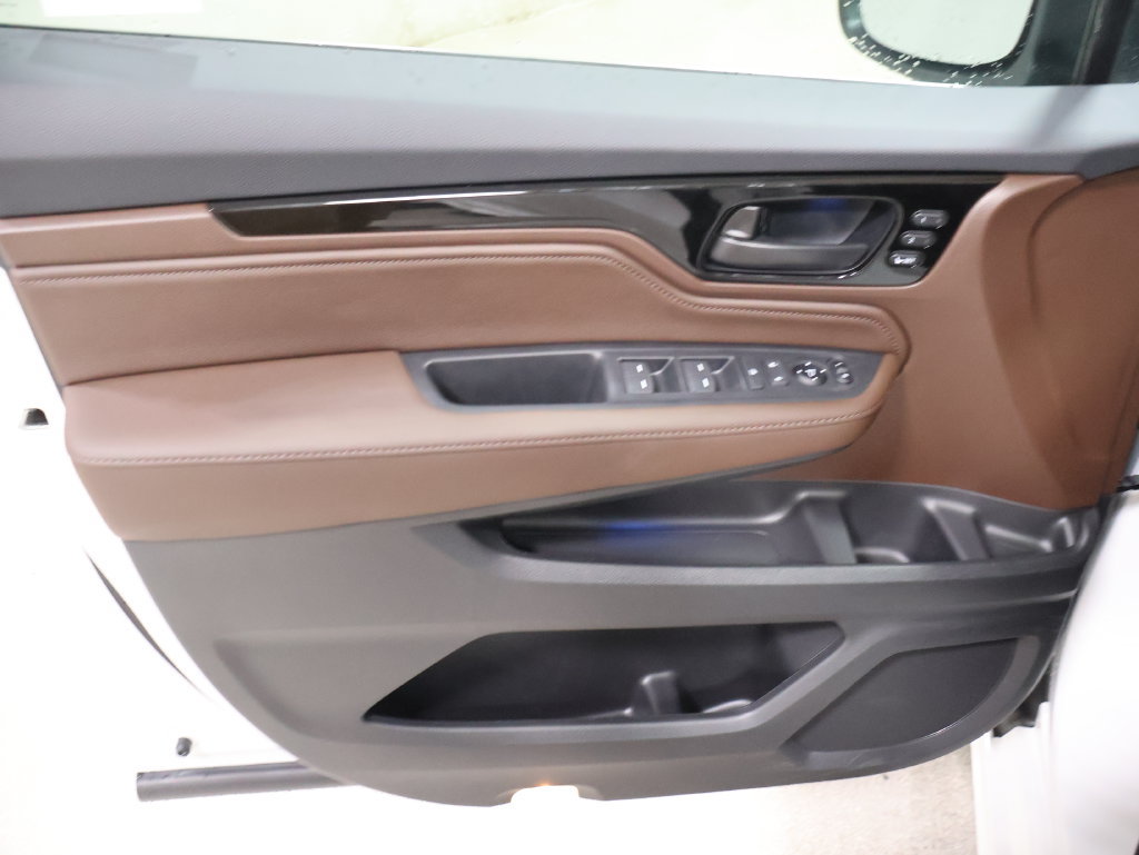 New 2027 Honda Odyssey Touring image 8