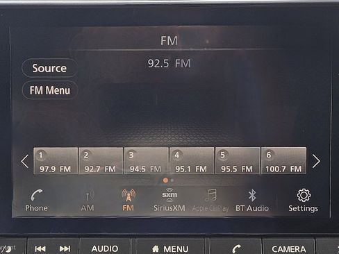 Used 2024 Nissan Rogue S AWD/4WD image 10