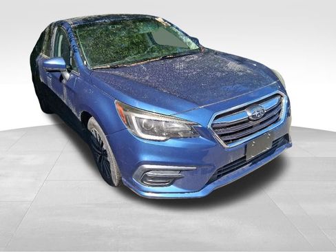 Used 2019 Subaru Legacy 2.5i Premium w/ Popular Package #2A AWD/4WD image 3
