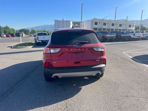 Used 2020 Ford Escape SE AWD/4WD image 9