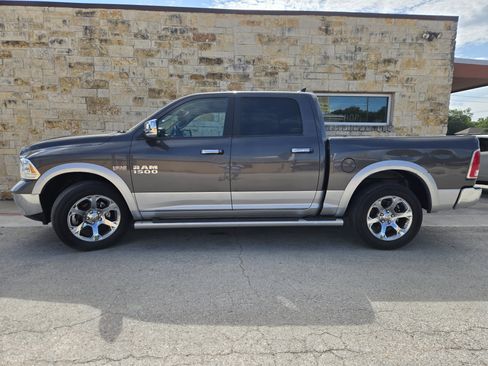 Used 2018 RAM 1500 Laramie w/ Convenience Group RWD image 1
