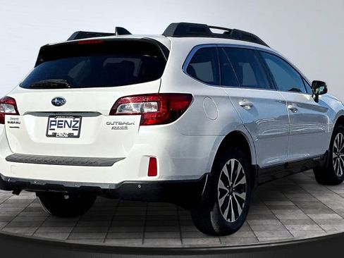 Used 2017 Subaru Outback 2.5i Limited AWD/4WD image 6