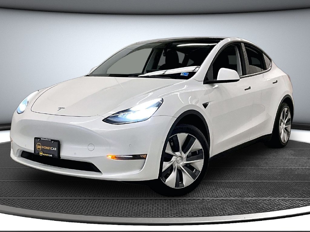 Used 2021 Tesla Model Y Long Range AWD/4WD image 3