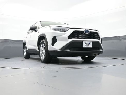 Certified 2020 Toyota RAV4 LE w/ All Weather Liner Package image 26