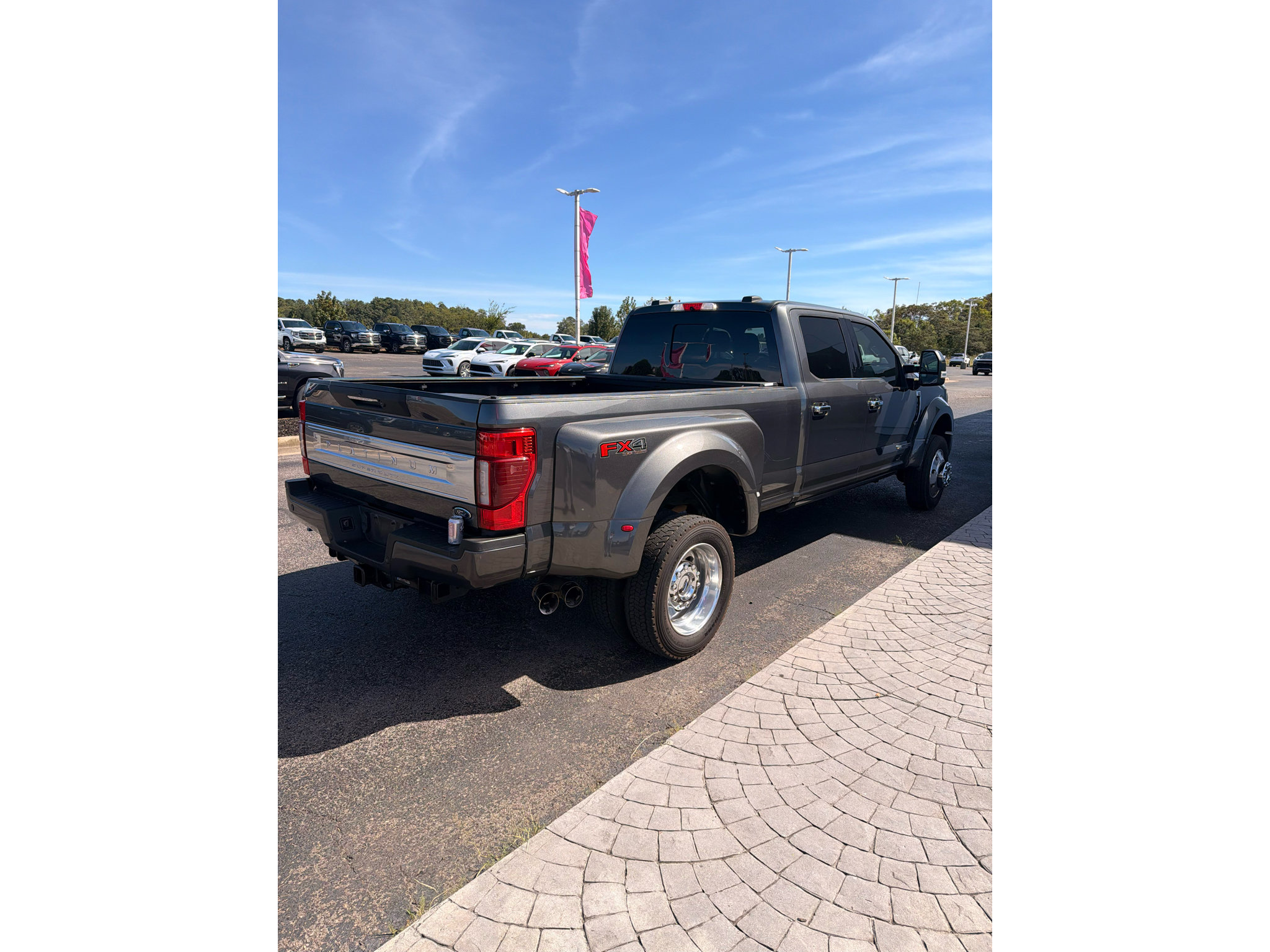 Used 2020 Ford F450 Platinum w/ FX4 Off-Road Package AWD/4WD image 3