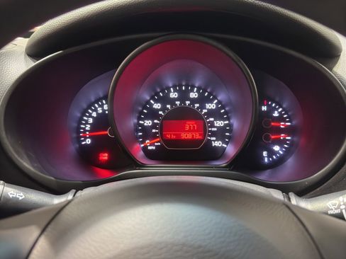 Used 2016 Kia Soul image 25