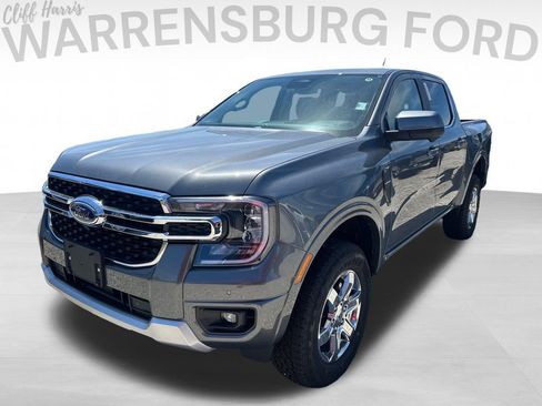 New 2026 Ford Ranger Lariat w/ FX4 Off-Road Package AWD/4WD image 3