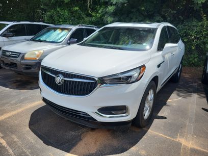 Used 2018 Buick Enclave Essence w/ Trailering Package