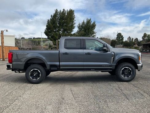 New 2026 Ford F250 XLT w/ Tremor Off-Road Package image 7