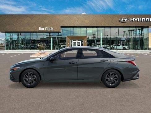 New 2026 Hyundai Elantra Blue image 3