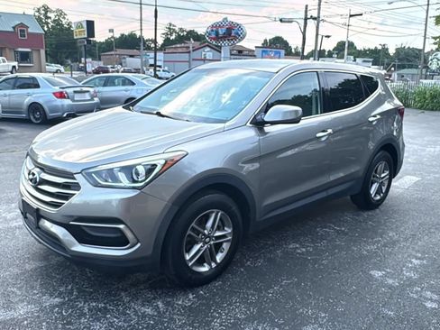 Used 2017 Hyundai Santa Fe Sport AWD/4WD image 3