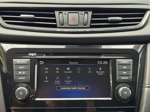 Used 2019 Nissan Rogue SV w/ Premium Package FWD image 26