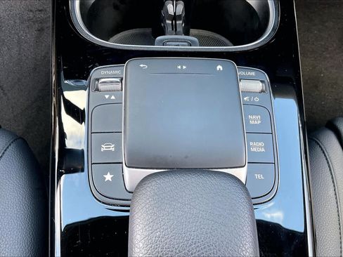 Used 2022 Mercedes-Benz A 220 image 33