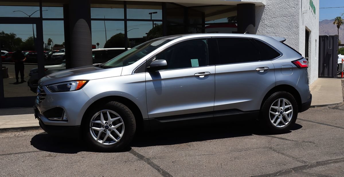 Used 2022 Ford Edge SEL w/ Convenience Package AWD/4WD image 4