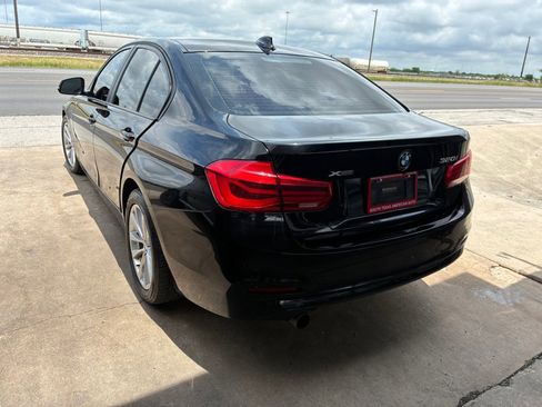 Used 2016 BMW 320i xDrive Sedan AWD/4WD image 11
