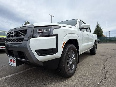 New 2026 Nissan Frontier SV w/ Tow Package RWD image 9
