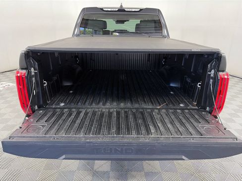Used 2024 Toyota Tundra Limited AWD/4WD image 27