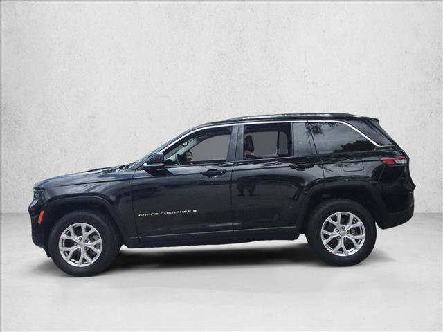 Used 2022 Jeep Grand Cherokee Limited AWD/4WD image 9