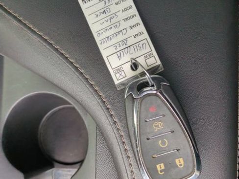 Used 2022 Chevrolet Camaro LT RWD image 30