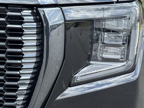 Used 2024 GMC Yukon Denali Ultimate image 6