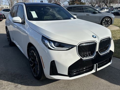 Used 2026 BMW X3 xDrive30 AWD/4WD image 2