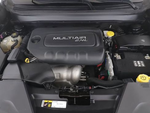 Used 2018 Jeep Cherokee Limited image 15