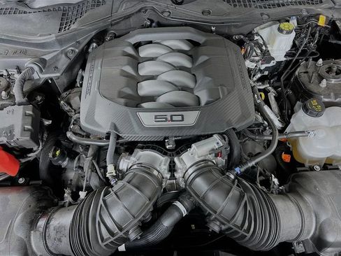 Used 2024 Ford Mustang GT Premium image 29