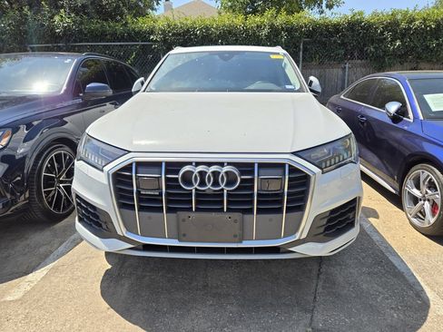 Used 2023 Audi Q7 3.0T Premium Plus w/ Premium Plus Package AWD/4WD image 4