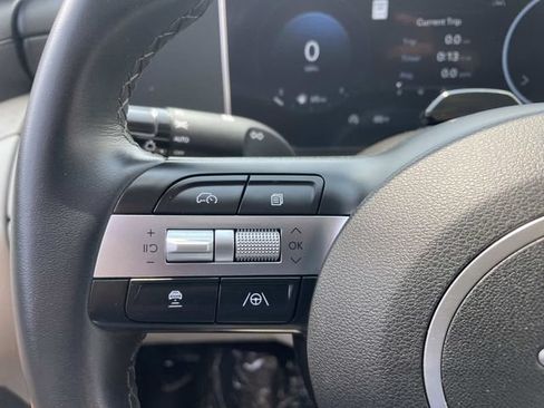 Certified 2025 Hyundai Tucson SEL AWD/4WD image 32