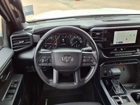 Used 2025 Toyota Tundra SR image 16
