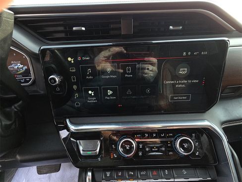 Used 2024 GMC Sierra 2500 Denali Ultimate w/ Max Trailering Package image 11