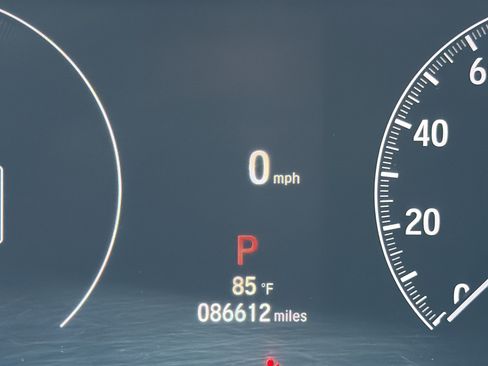 Used 2022 Honda Accord Sport image 11