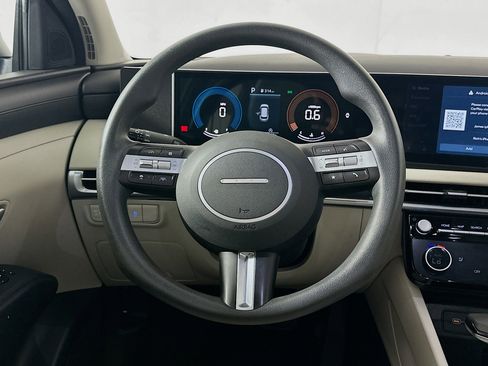 Used 2025 Hyundai Tucson SEL image 18