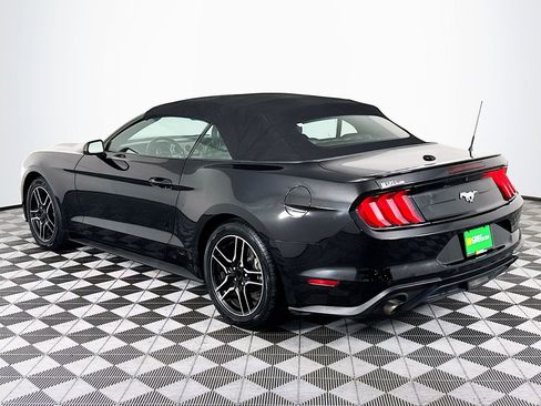 Used 2023 Ford Mustang Premium image 6