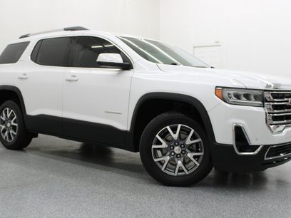 Used 2022 GMC Acadia SLT w/ LPO, Floor Liner Package