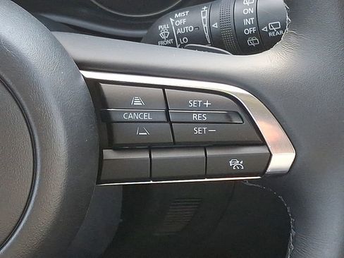 Used 2025 MAZDA CX-30 AWD 2.5 S w/ Premium Package image 24