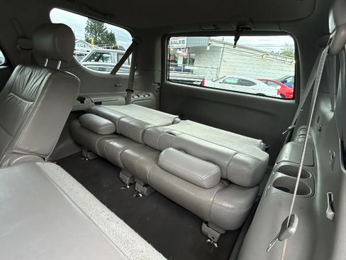 Used 2001 Toyota Sequoia Limited AWD/4WD image 11